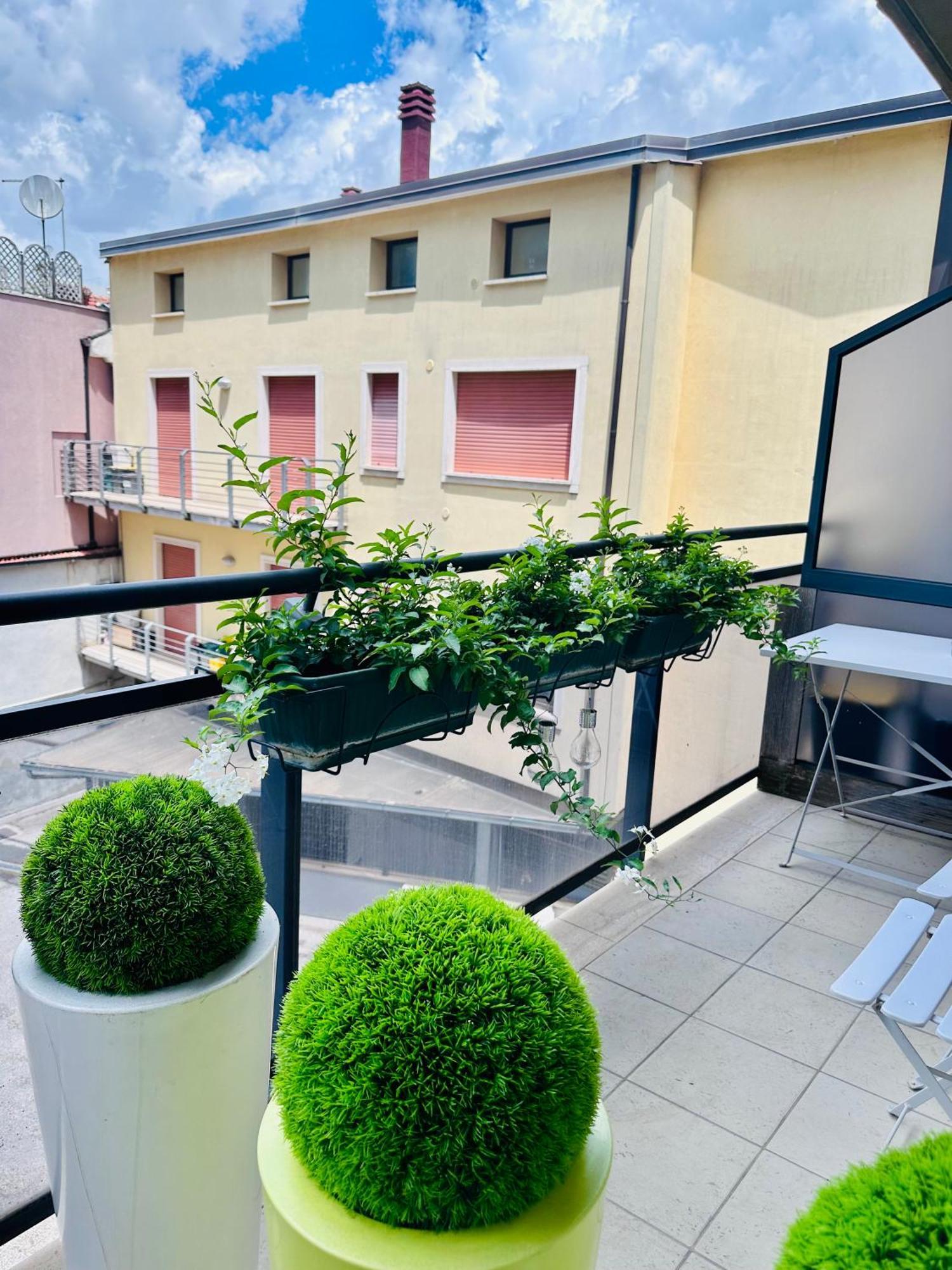 M Boutique Suite Avezzano Exterior photo